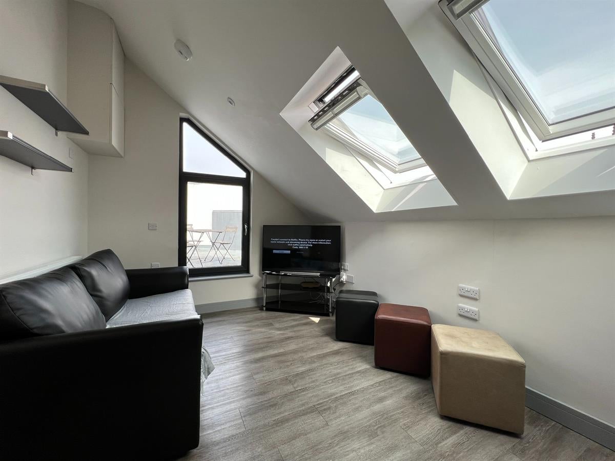 Flat Stratford Road in Rushcliffe