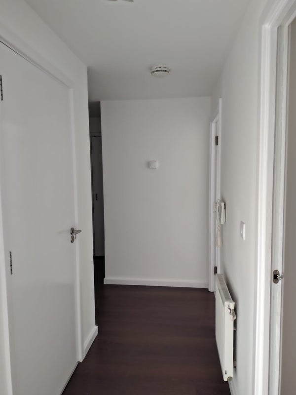 Flat Lankaster Gardens in Greater London