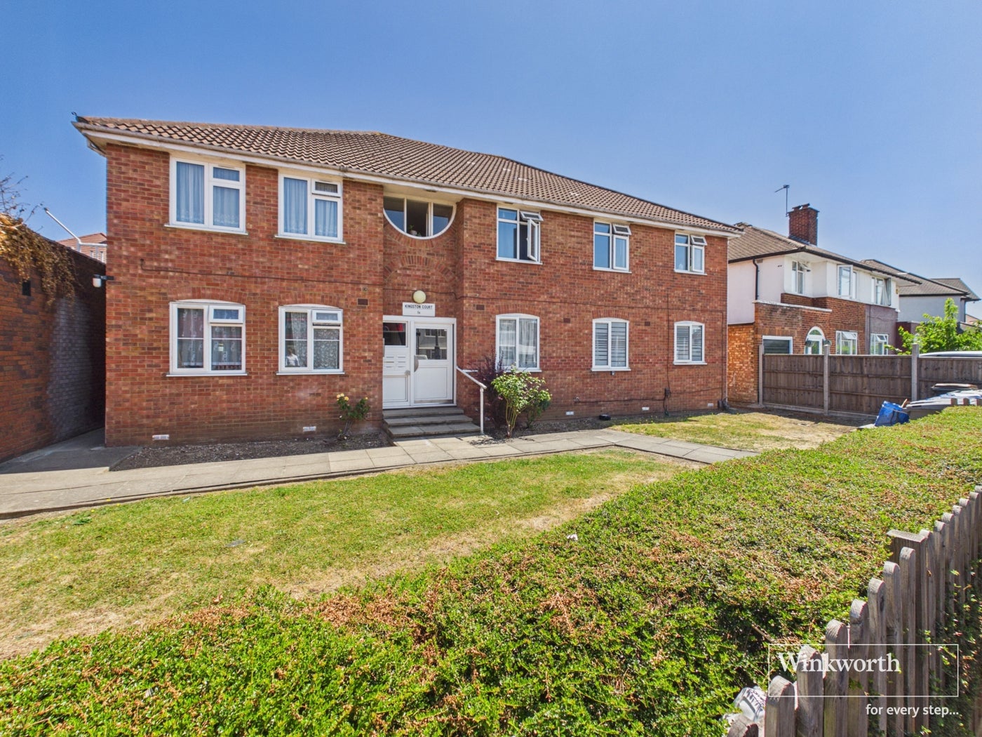 Flat Preston Hill in Greater London