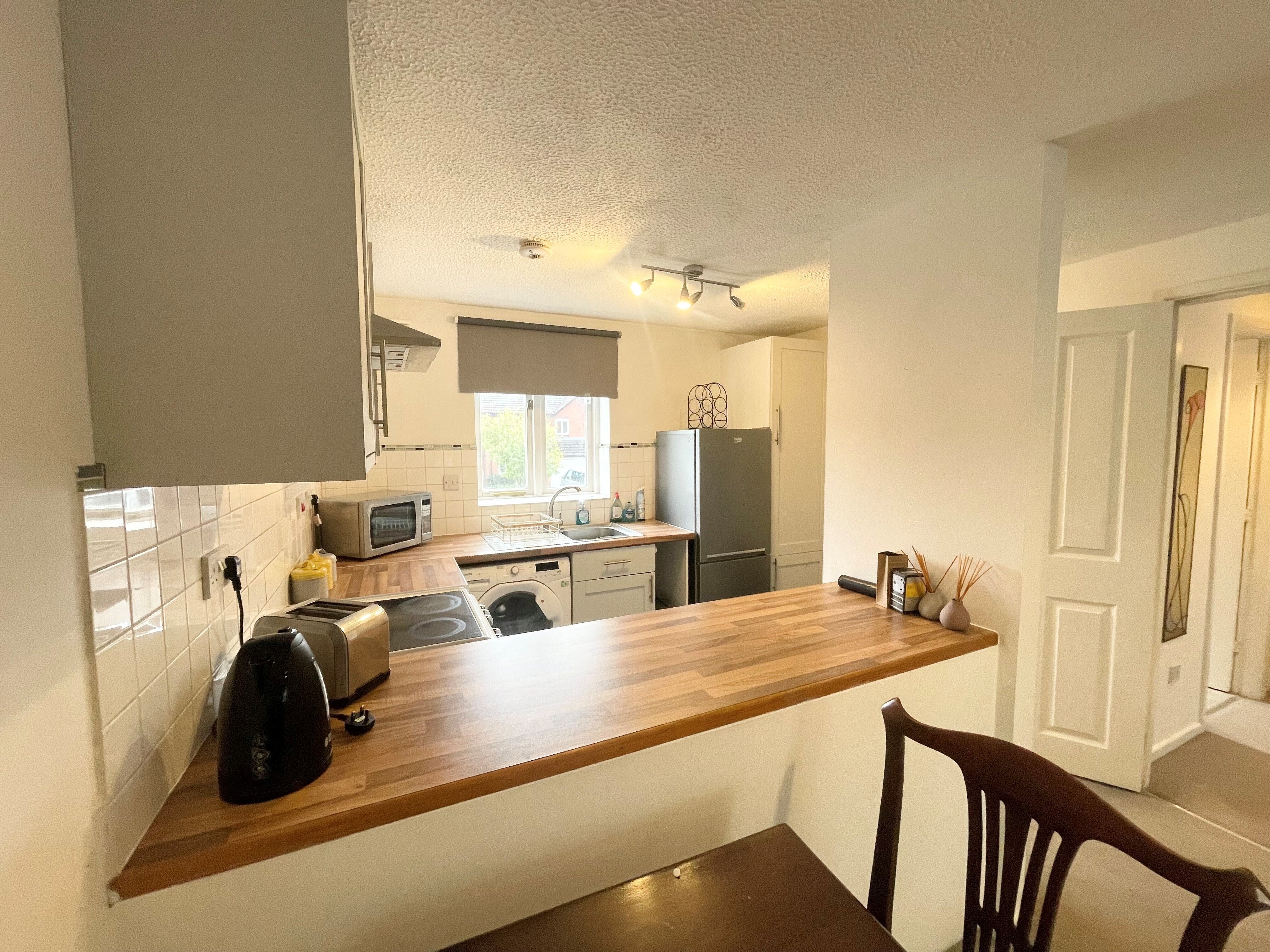 Flat Gundry Close in Royal Leamington Spa