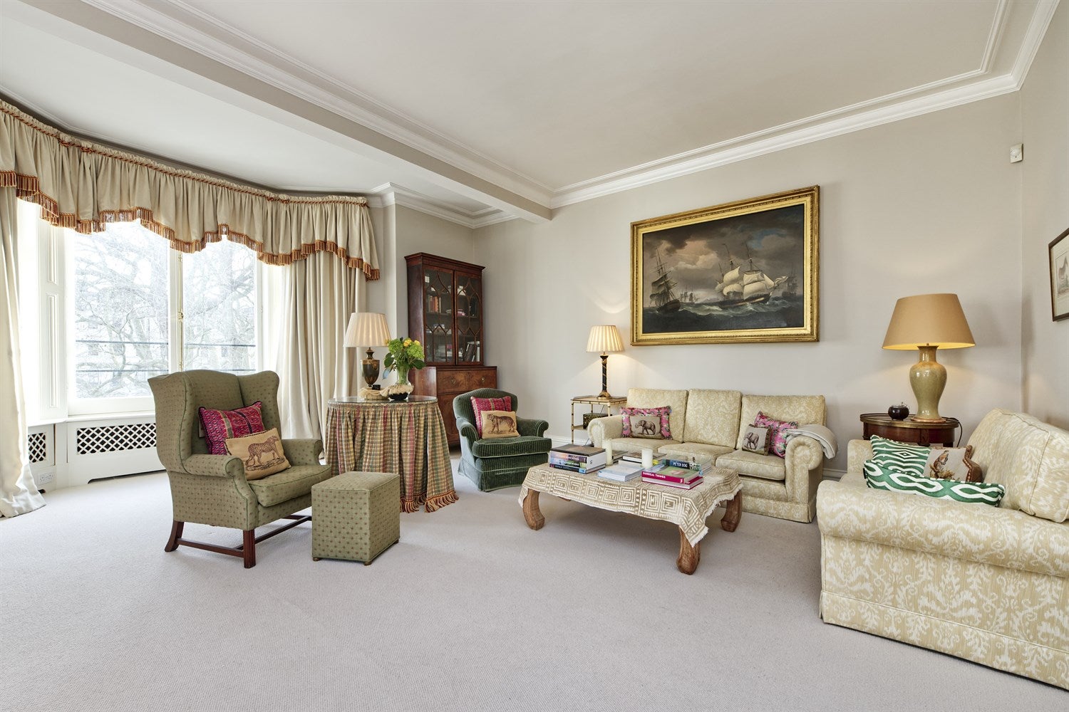 Flat Ennismore Gardens in City of Westminster