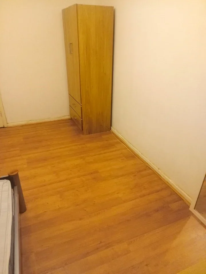 Room Studholme Court in Greater London