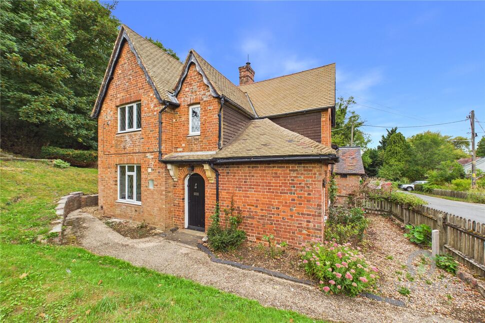 House Gorrell Lane in Dadford