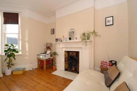 Flat Cowley Road in Oxford