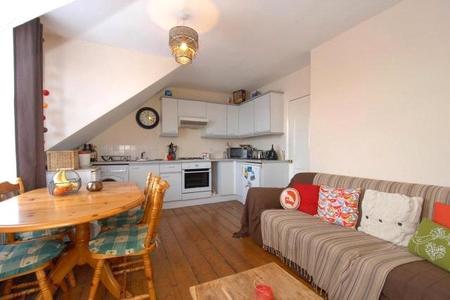 Flat Cowley Road in Oxford