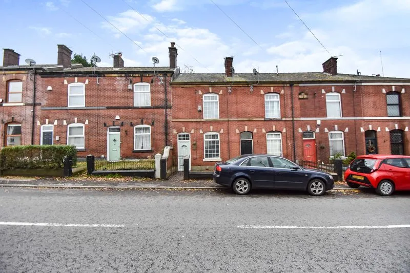 House Hollins Lane in Bury