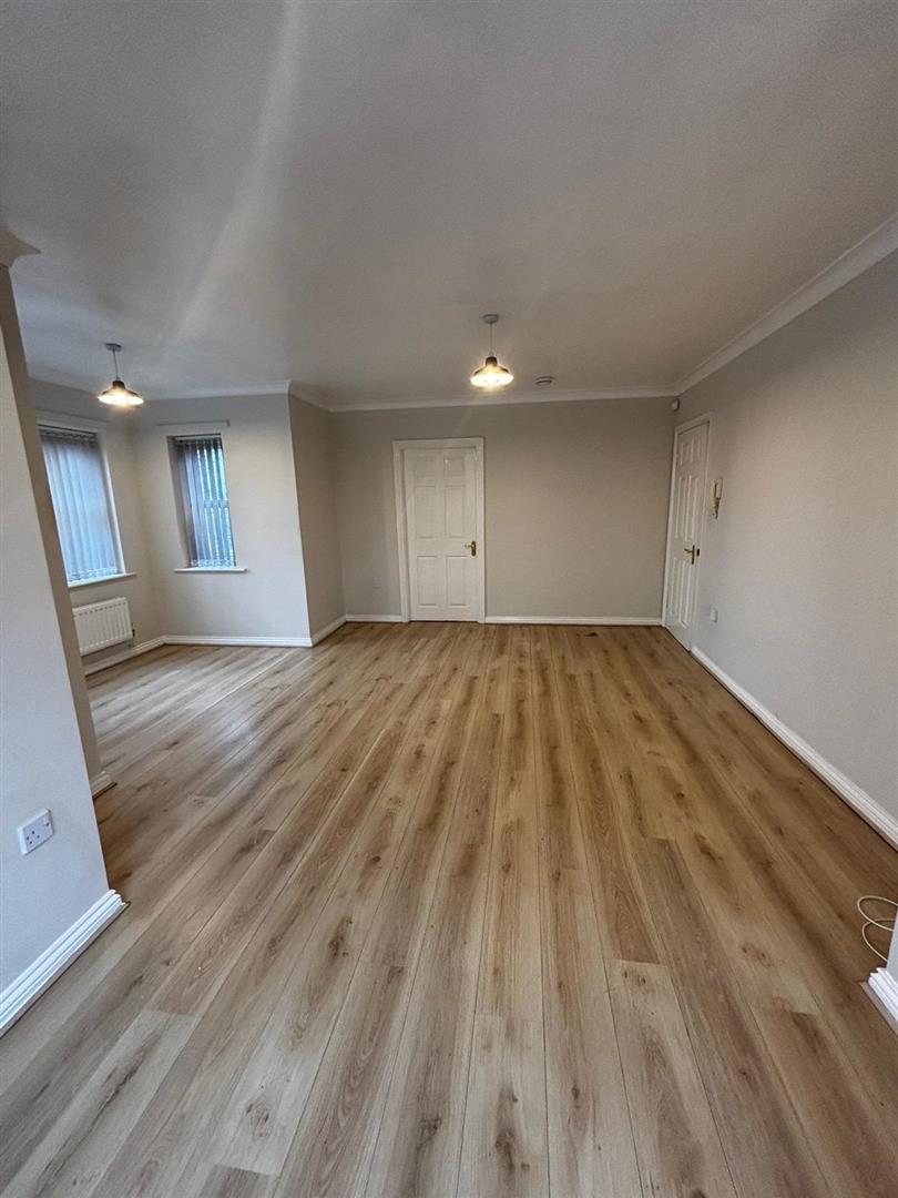 Flat Tree Top Mews in North Tyneside