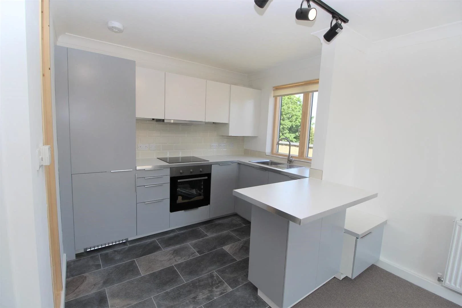 Flat Williams Grove in Greater London