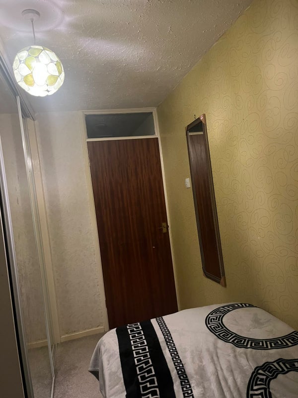 Room Hadley Street in Sandwell