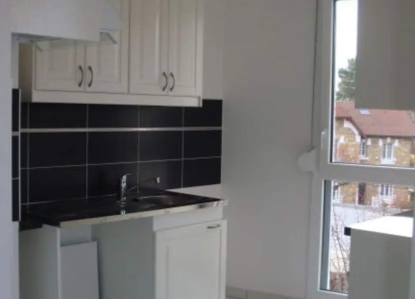 Flat Rue de Sainte-Geneviève-des-Bois in Saint-Michel-sur-Orge