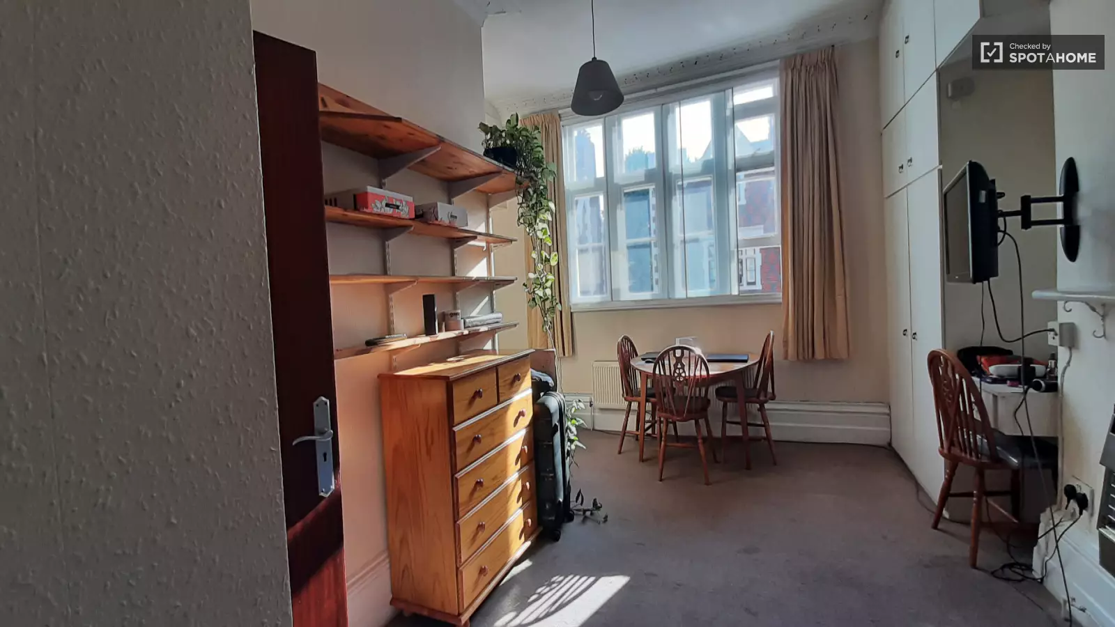 Flat St Anns Villas in Greater London