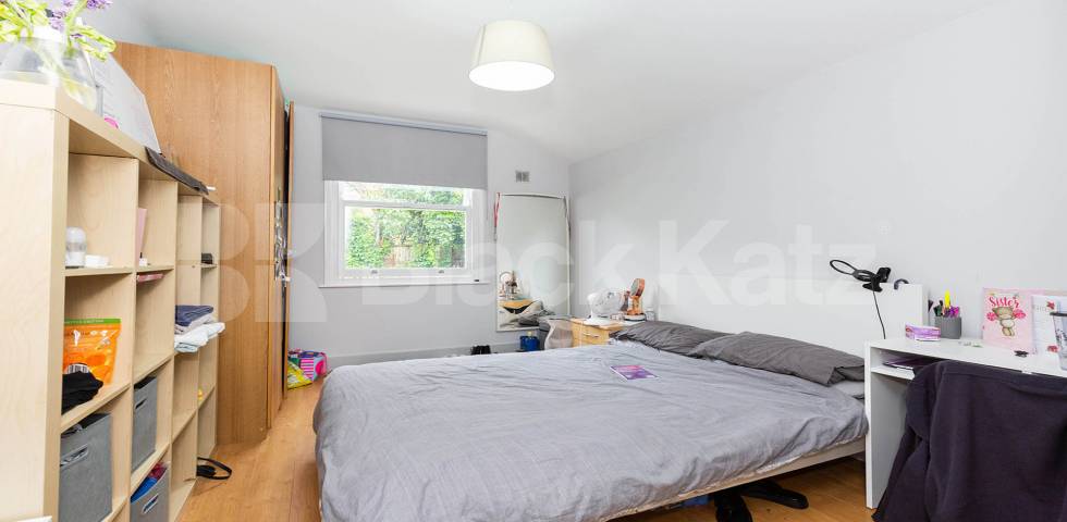 House Parkway in Greater London