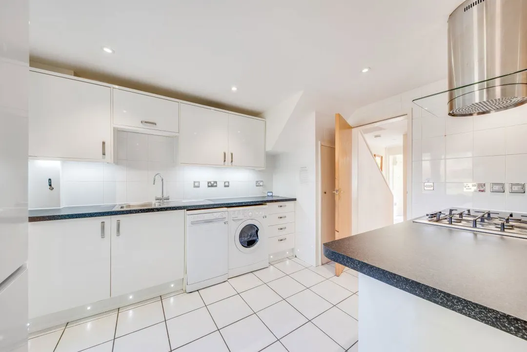 Flat Crossways in Canterbury