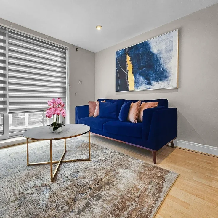 Flat Aslett Street in Greater London