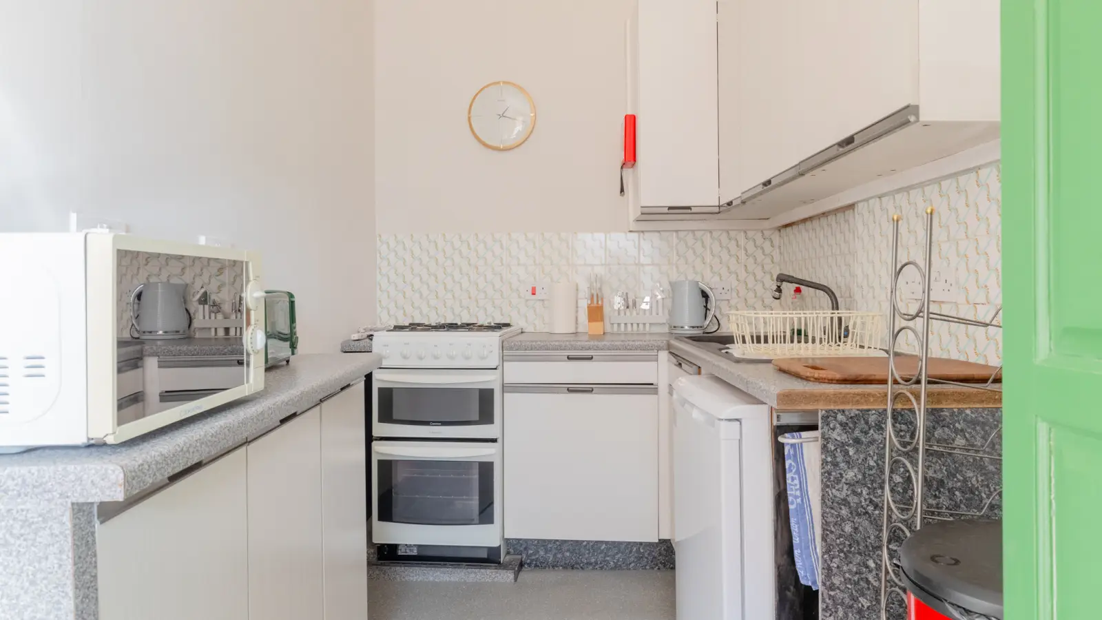 Flat Old Brompton Road in Greater London