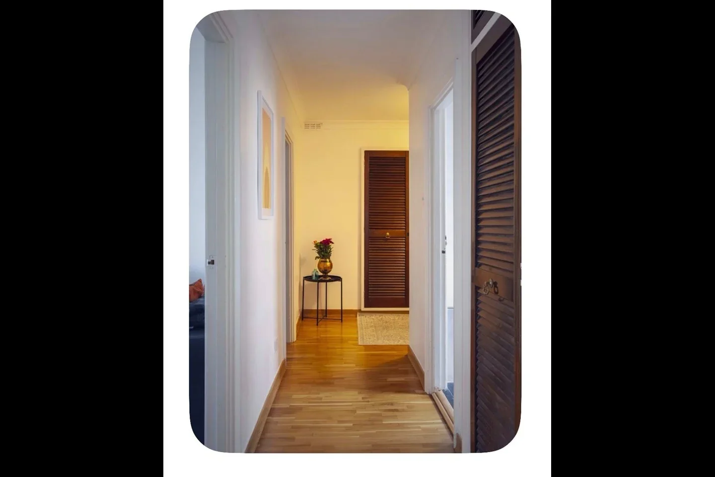 Room Belsize Road in Greater London