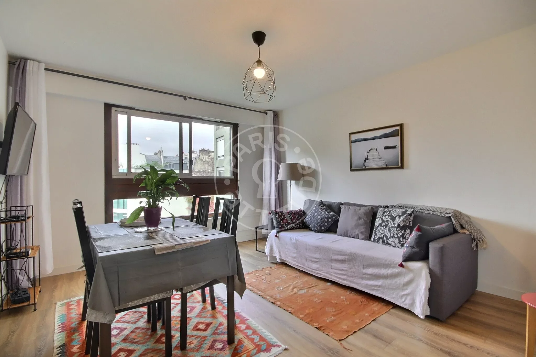 Flat Rue Saint-Maur in Paris