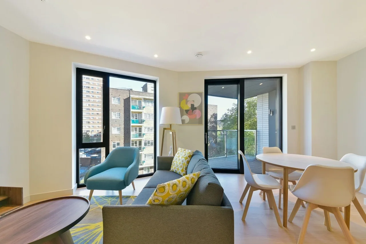 Flat Sutherland Street in City of Westminster