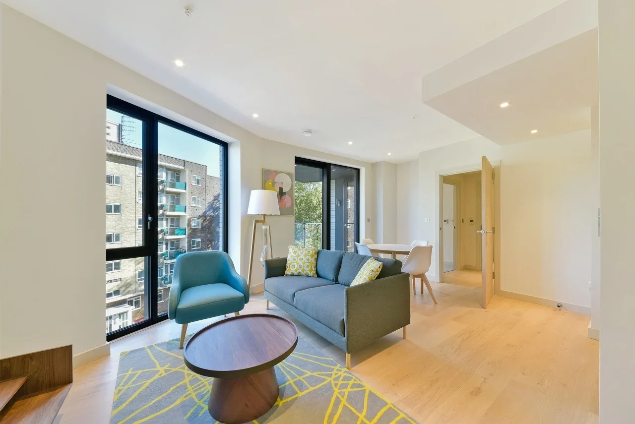 Flat Sutherland Street in City of Westminster