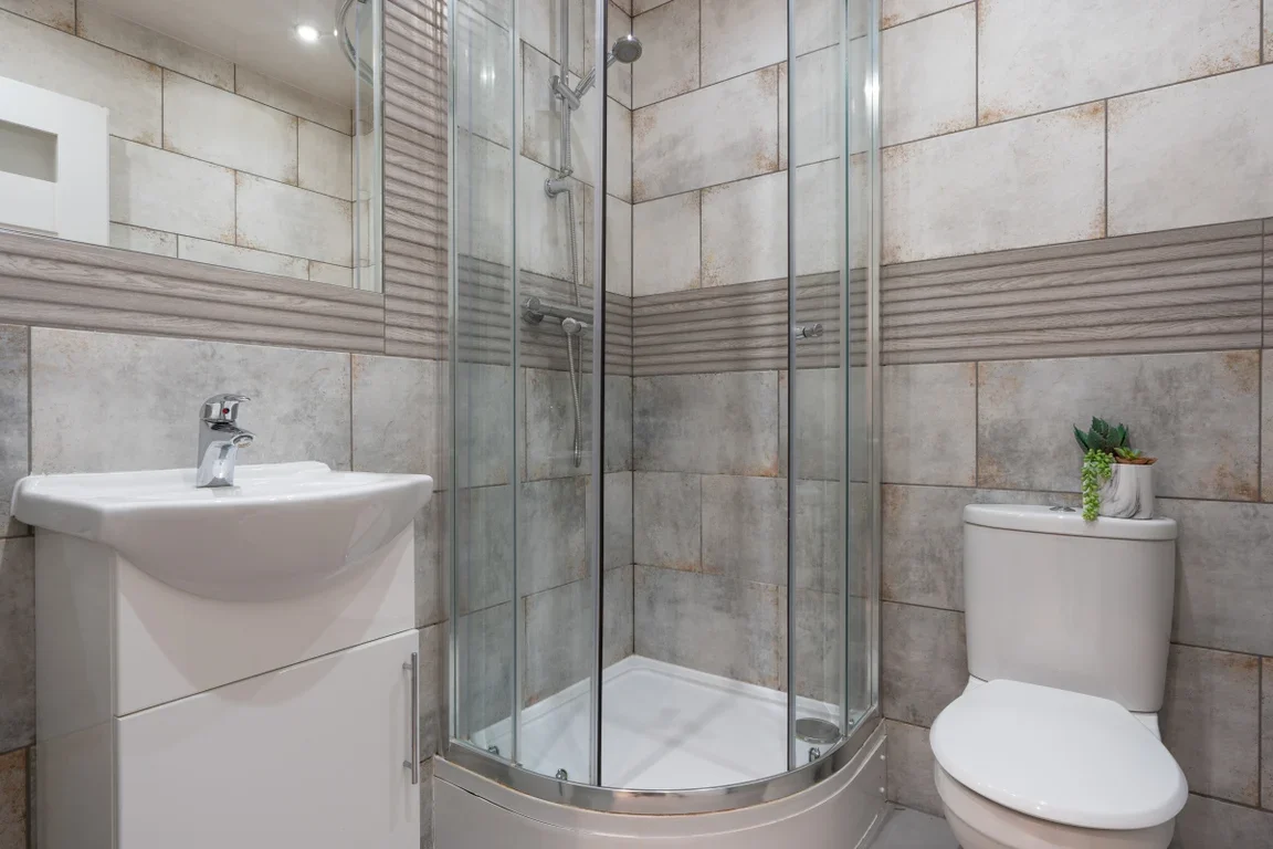 Flat Eskdale Terrace in Newcastle upon Tyne