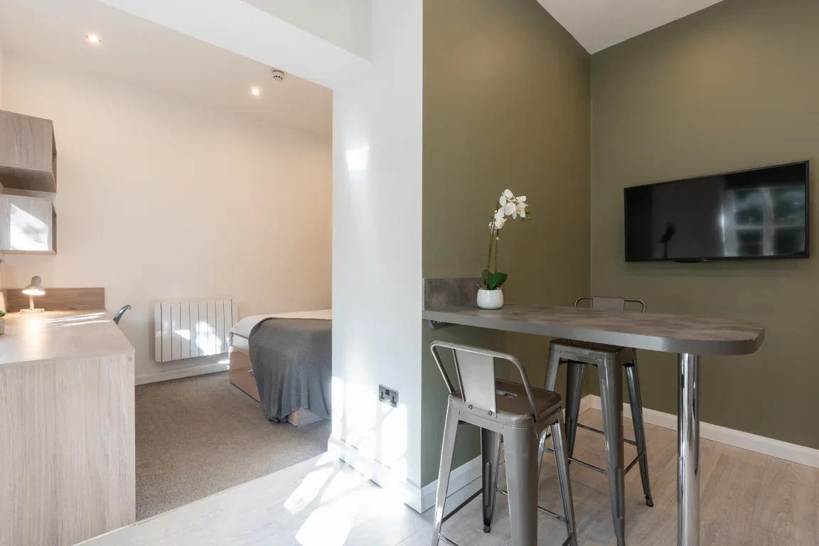 Flat Eskdale Terrace in Newcastle upon Tyne