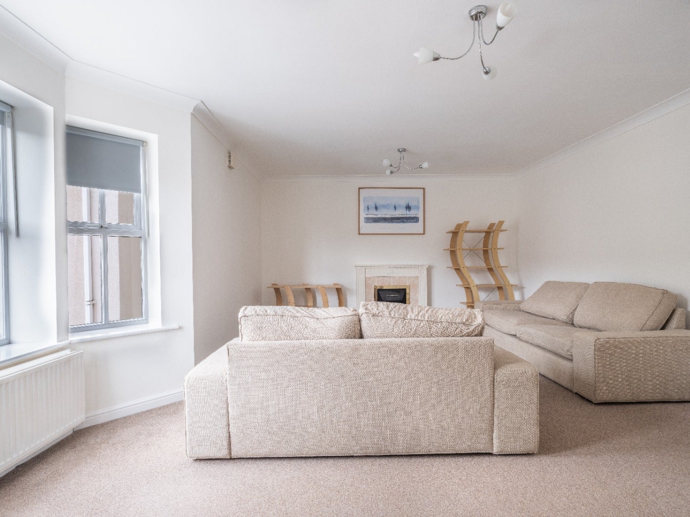 Flat Jesmond Road in Newcastle upon Tyne