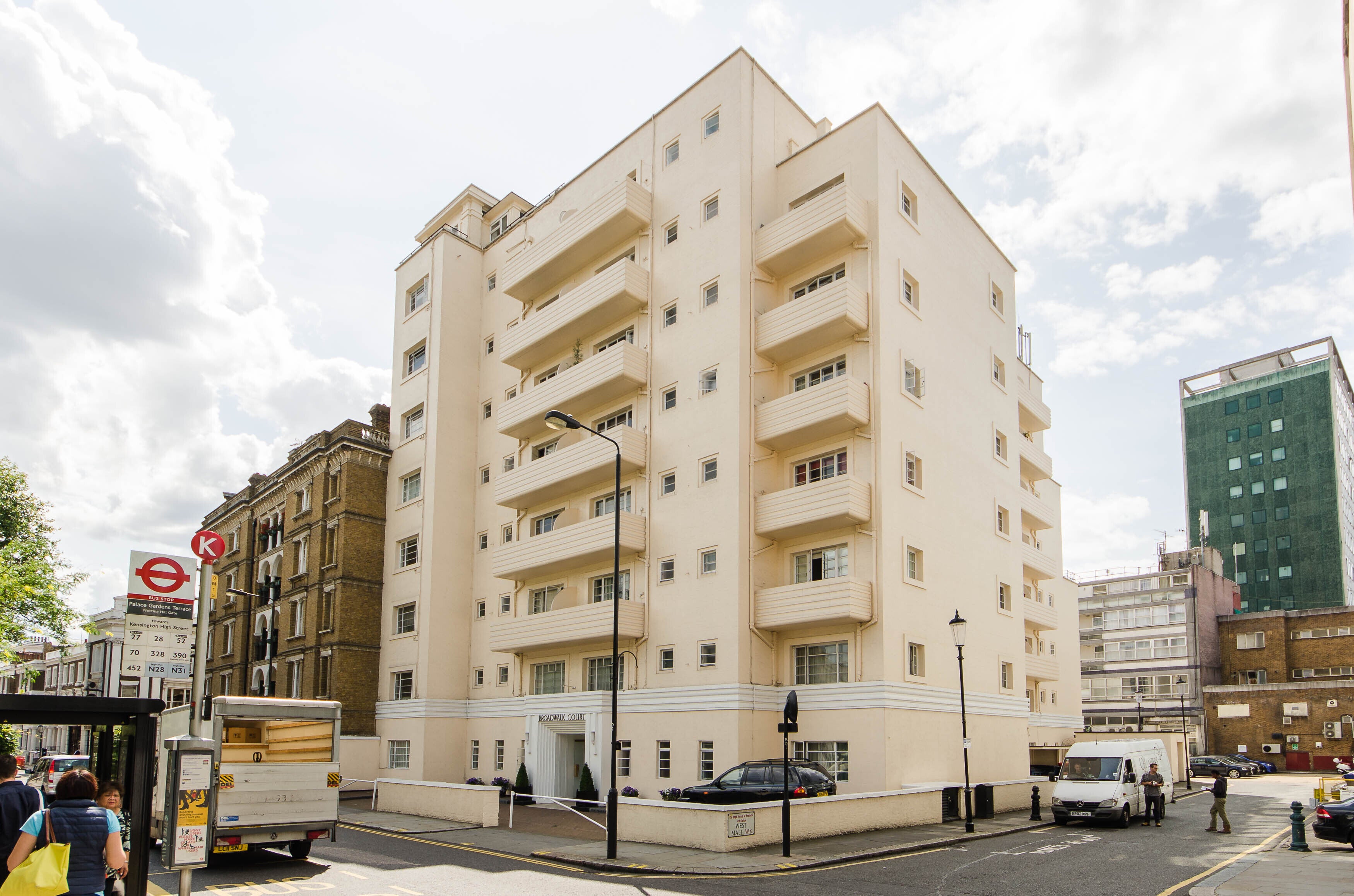 Flat Palace Gardens Terrace in Greater London