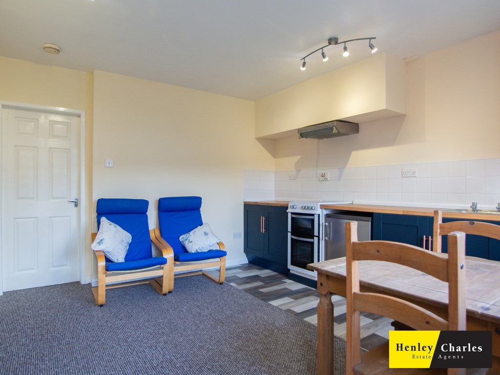 Flat Lichfield Road in Birmingham