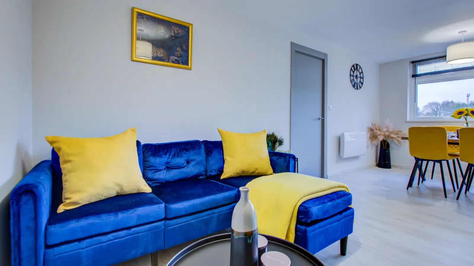 Flat Pettifer Way in High Wycombe
