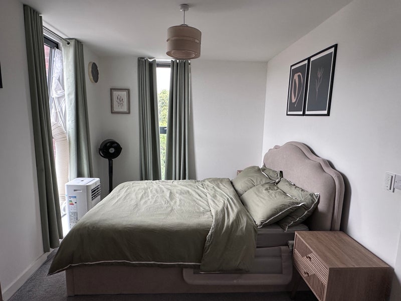 Room Princess Road in Manchester