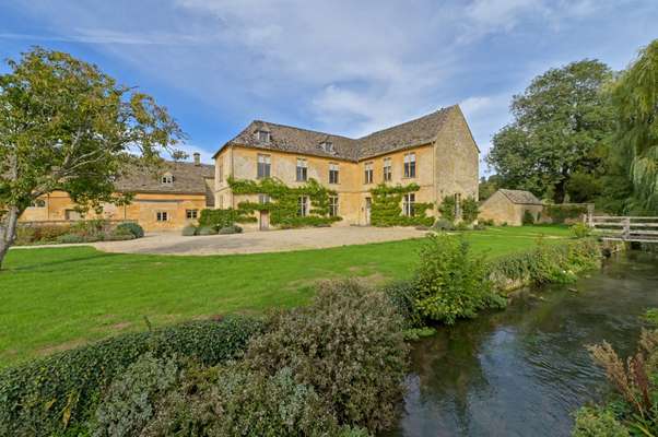 House Cassey Compton Lane in Cotswold District
