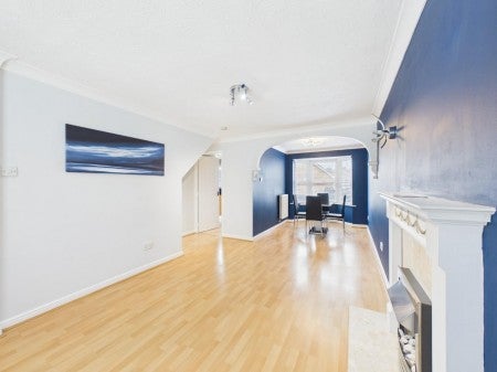 House Hornbeam Close in Bradford