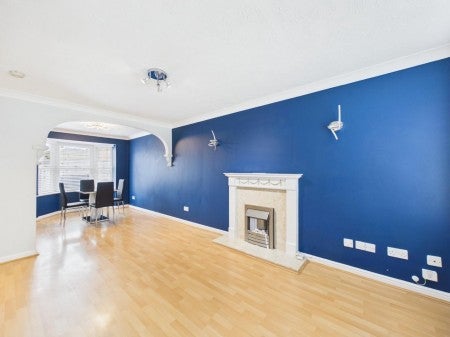 House Hornbeam Close in Bradford