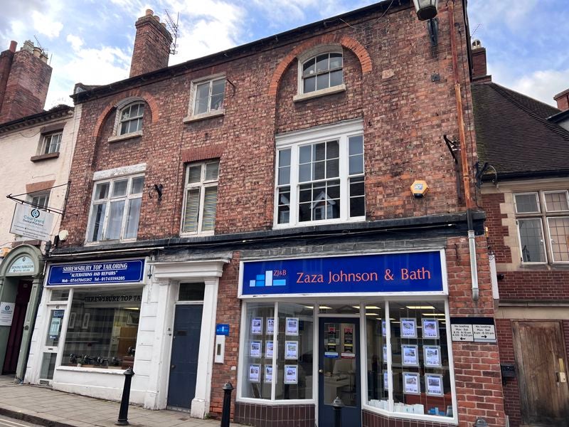 Flat Saint John's Hill in Shrewsbury