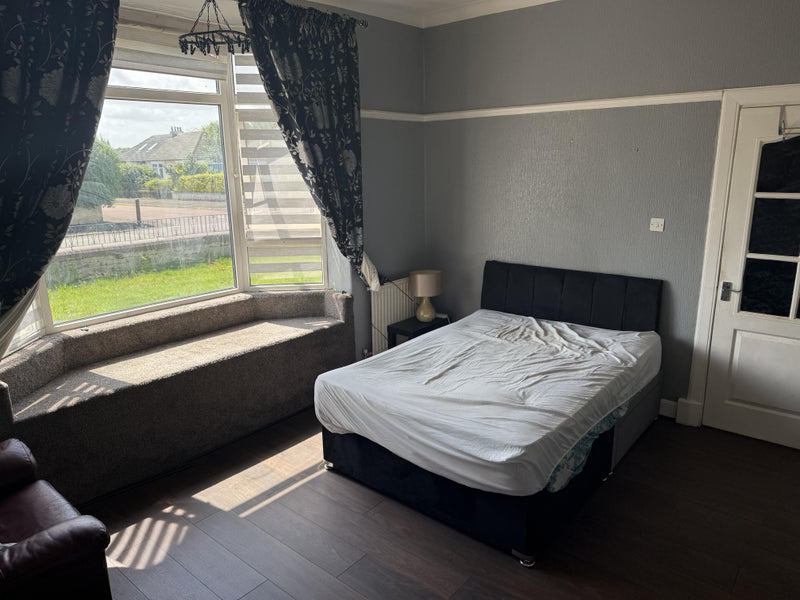 Room Wedderlea Drive in Glasgow