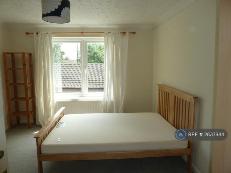 Flat Berkeley Close in Southampton