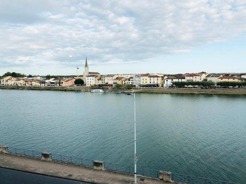 Appartement Rond-Point des Quais de Saône à Mâcon
