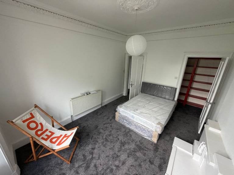 Flat Buccleuch Lane in Glasgow