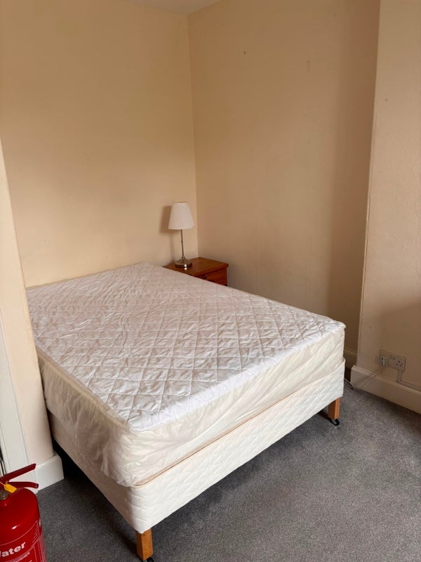 Room Balcarres Street in City of Edinburgh