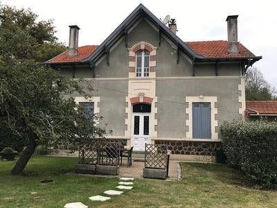 House Rue des Treilles in Libourne