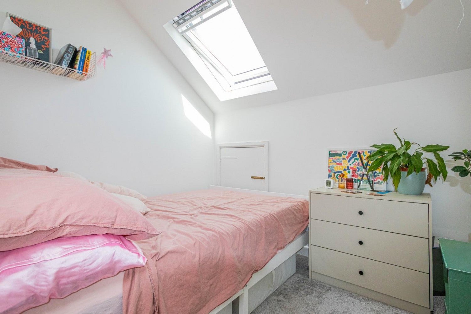 Flat Beverley Road in Bristol