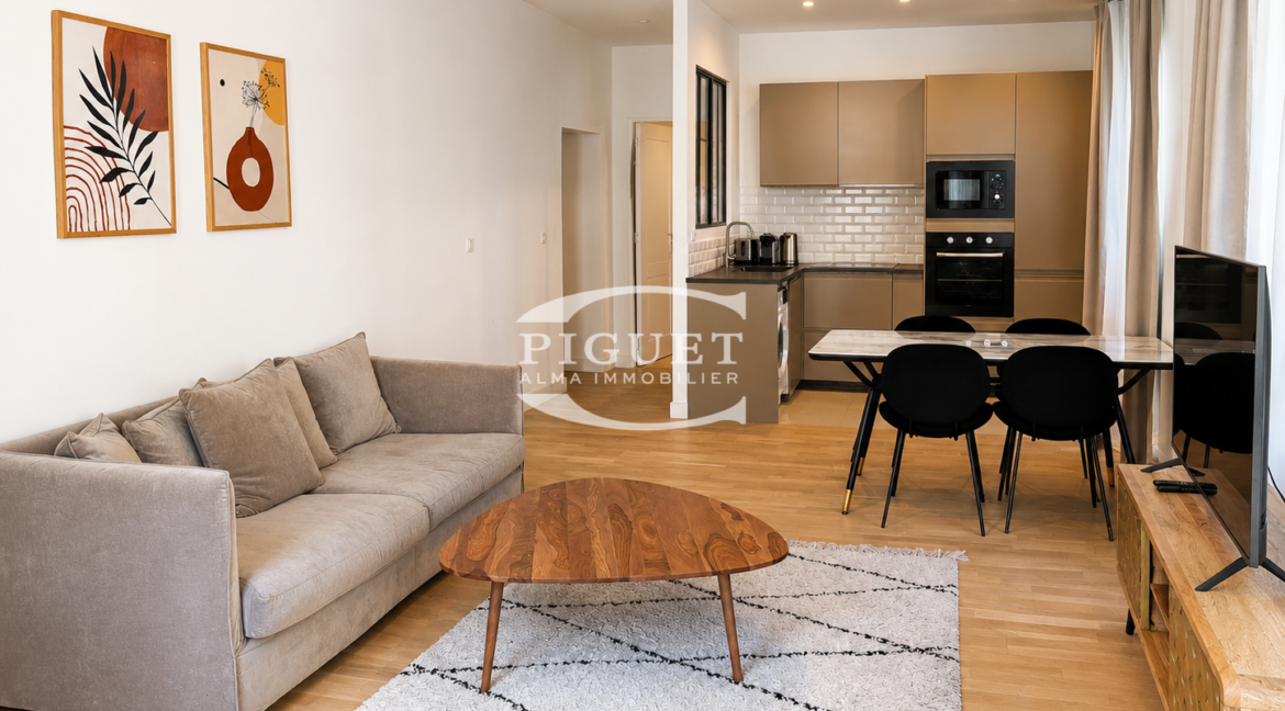 Flat Rue du Faubourg Saint-Honoré in Paris