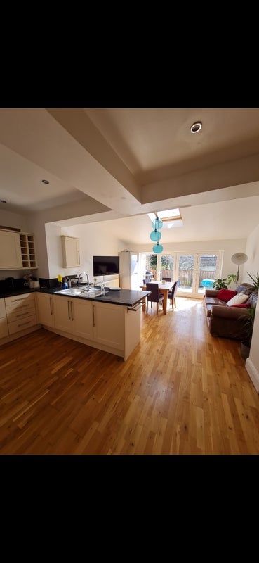Room Canford Lane in Bristol