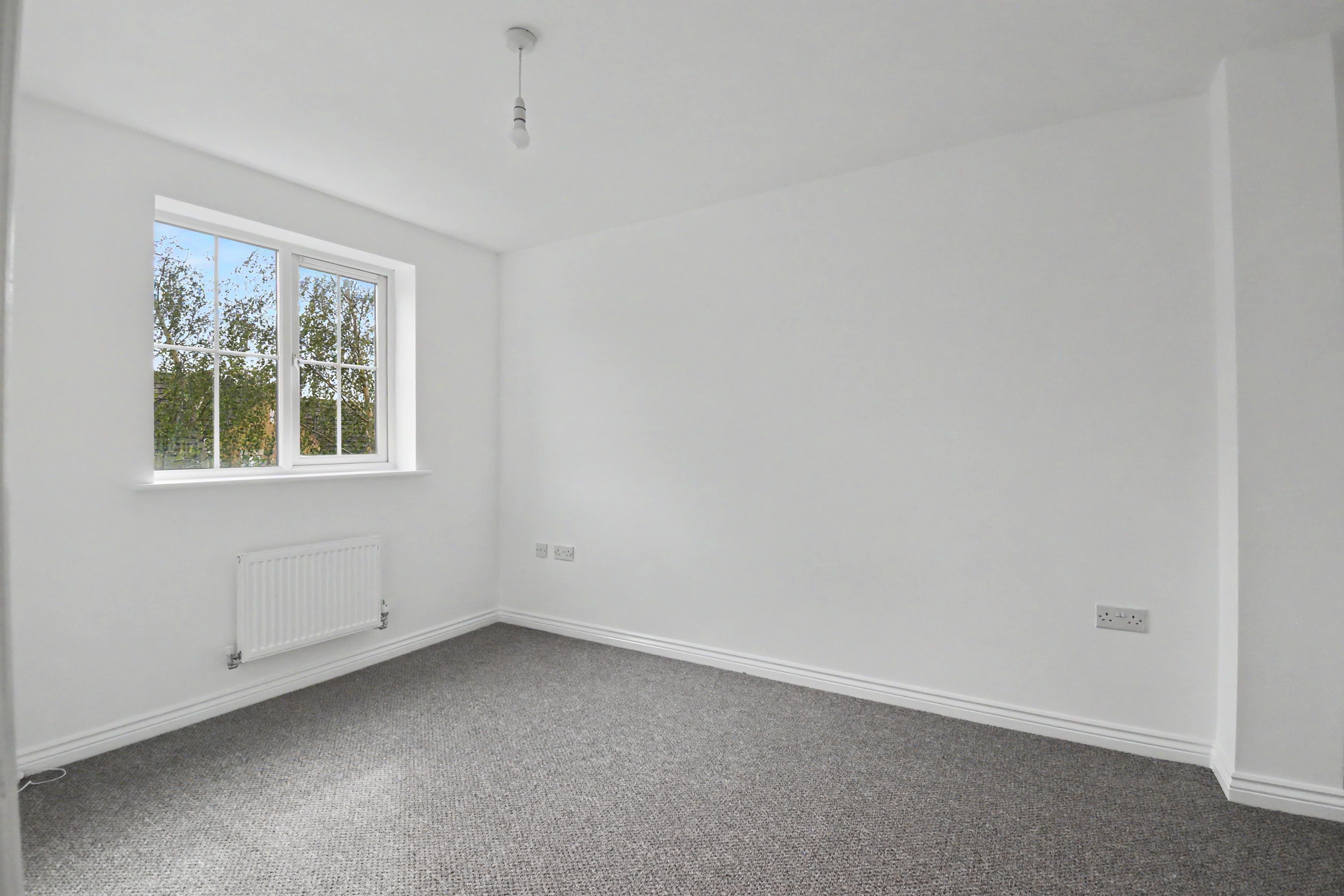 House Goodwood Close in Corby