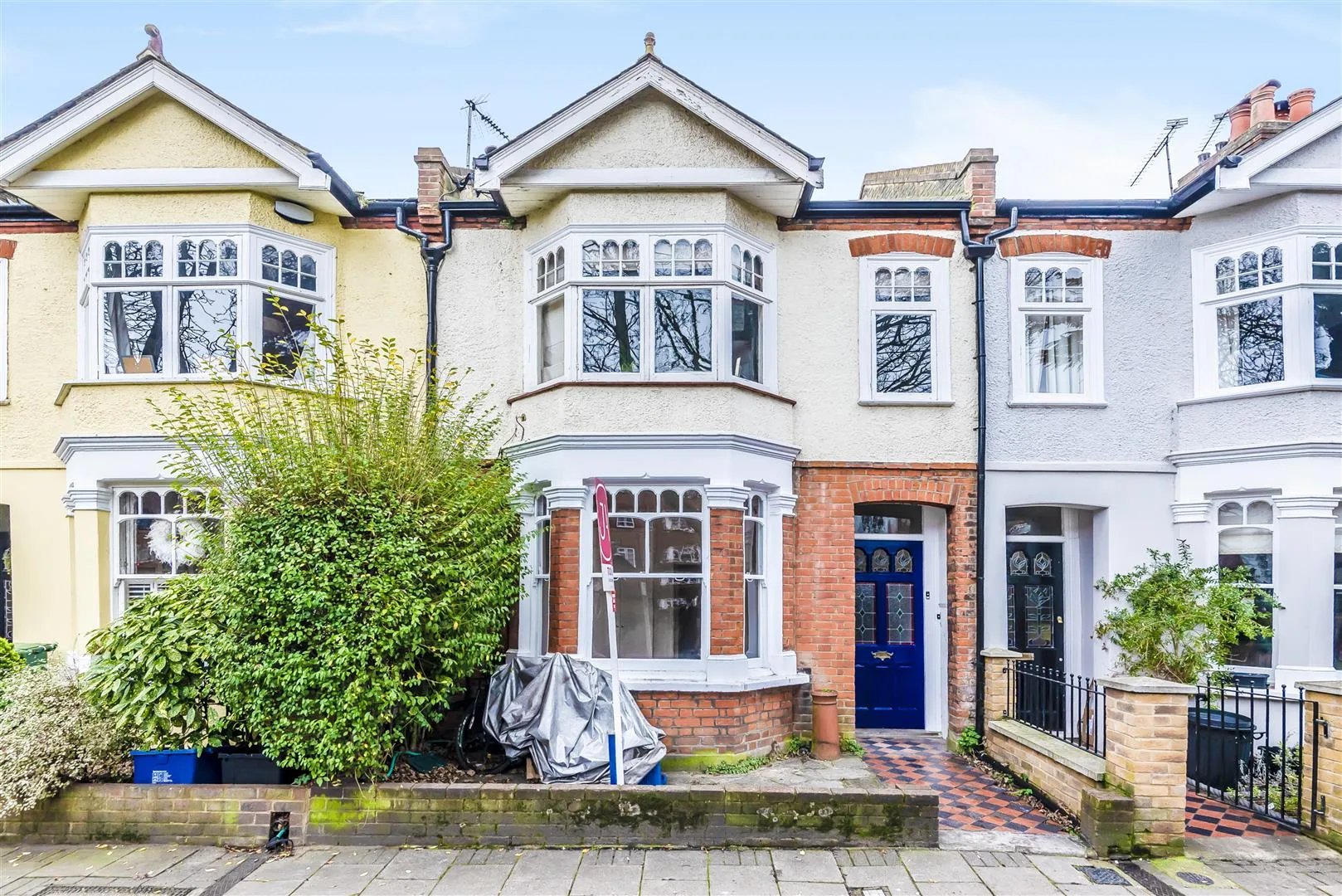 House Palmers Road in Greater London