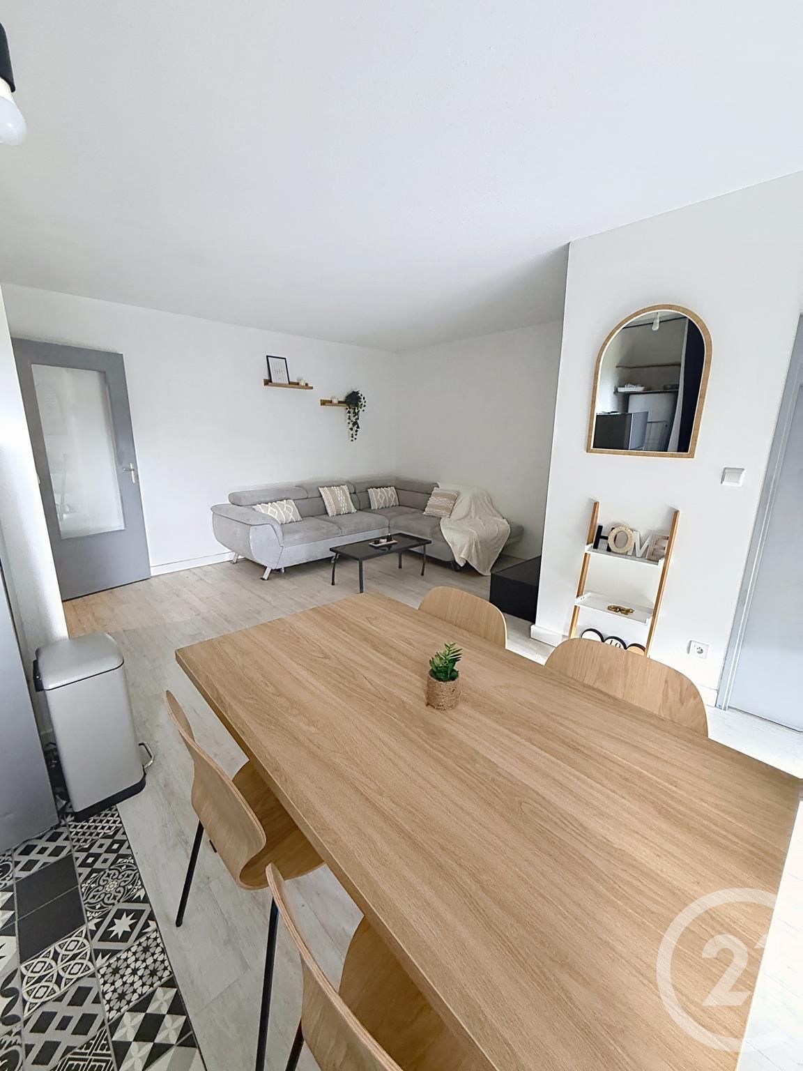 Flat Route de Blois in Saint-Ay