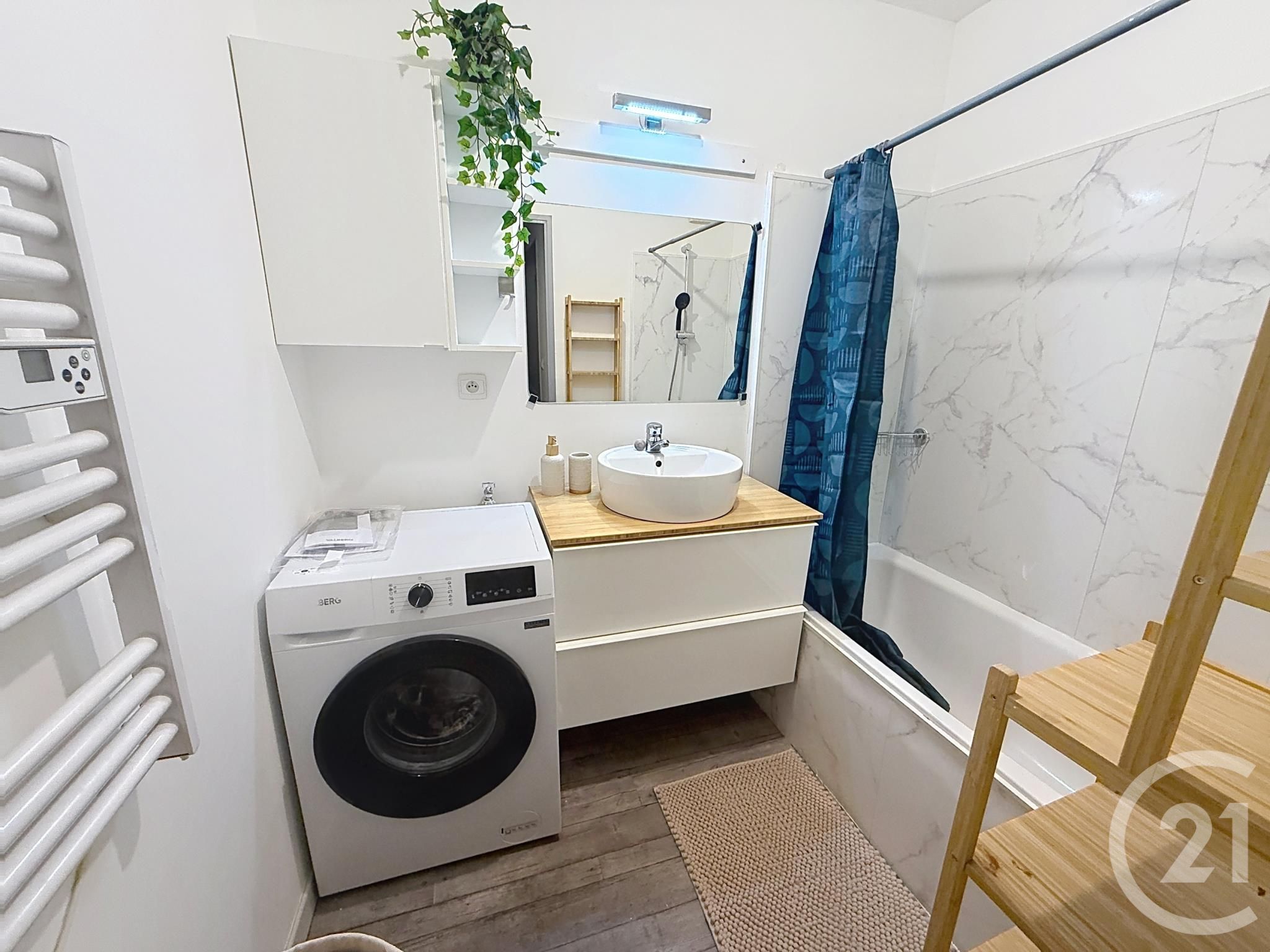 Flat Route de Blois in Saint-Ay