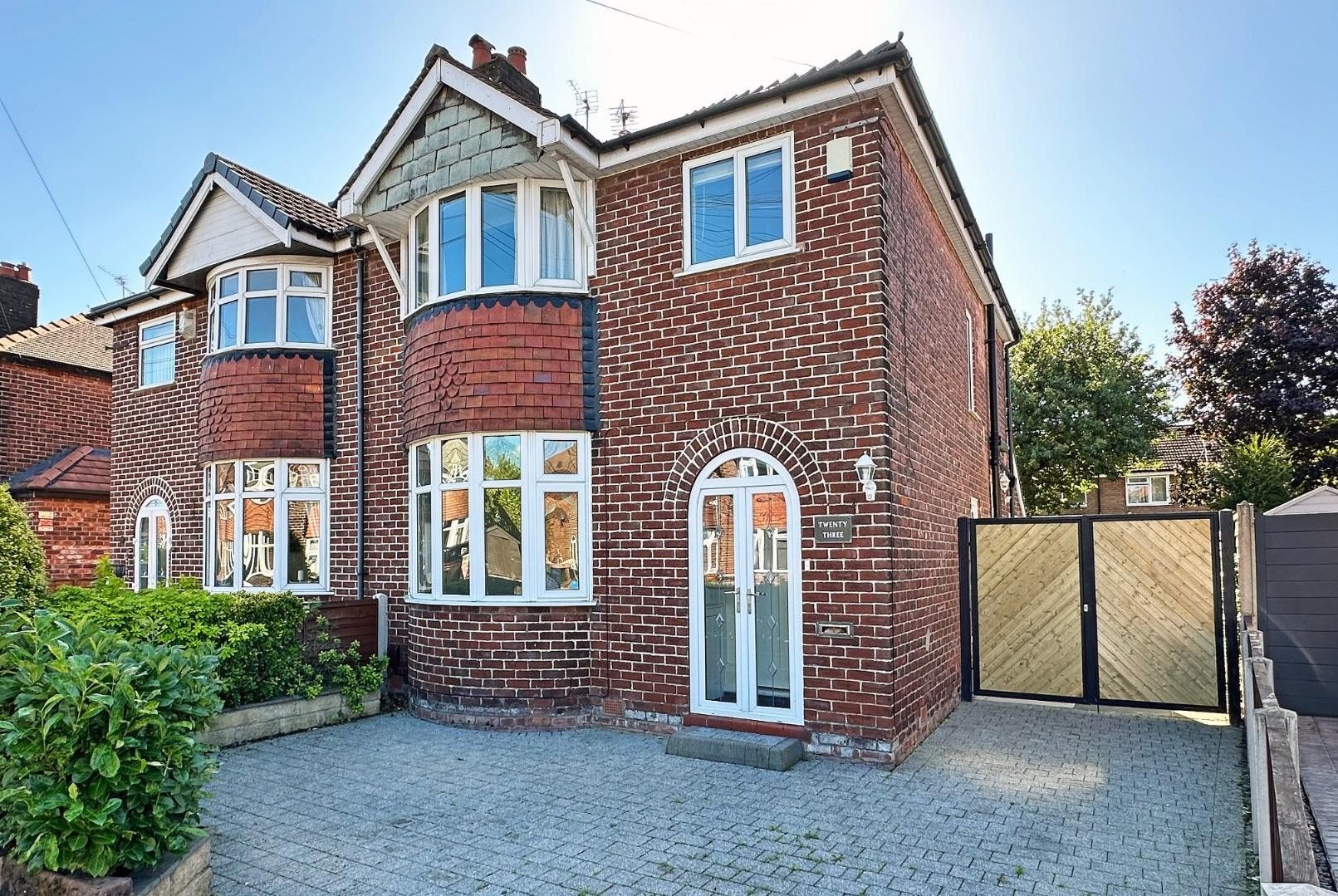 House Ash Grove in Trafford