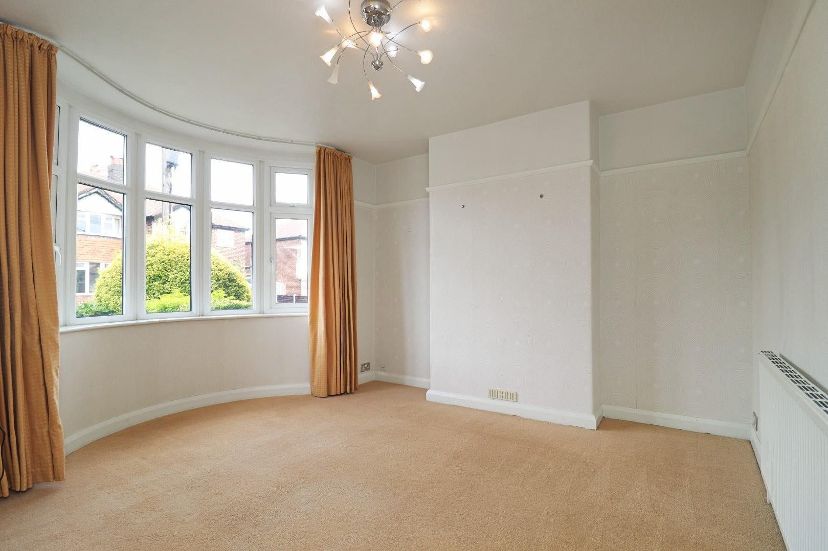 House Ash Grove in Trafford