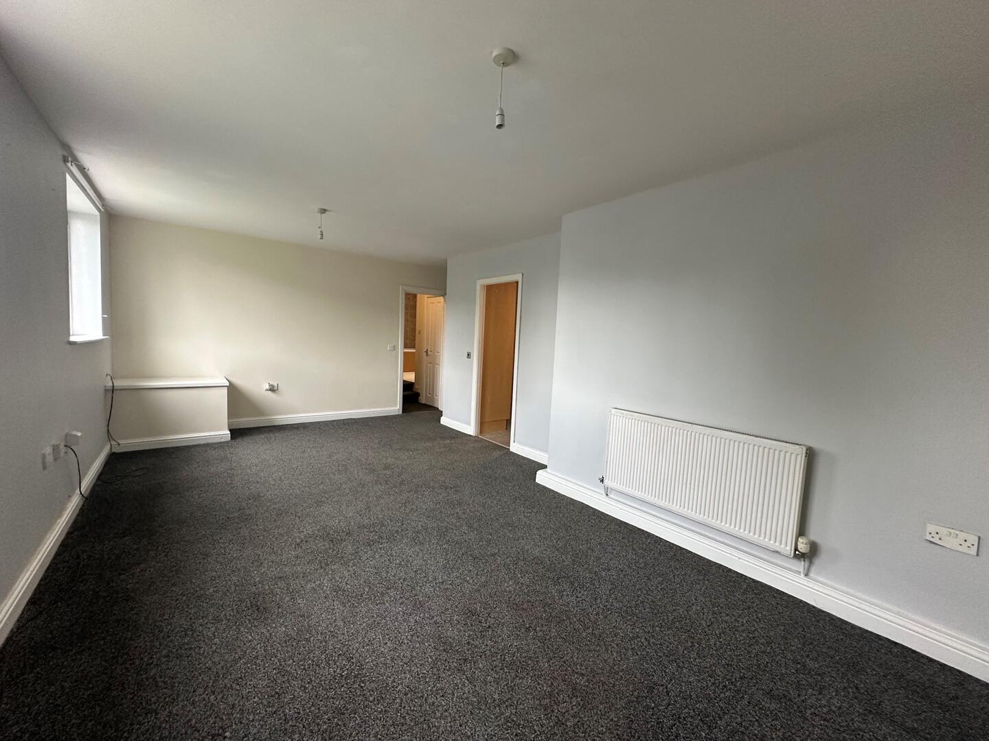Flat St Albans Avenue in Tameside